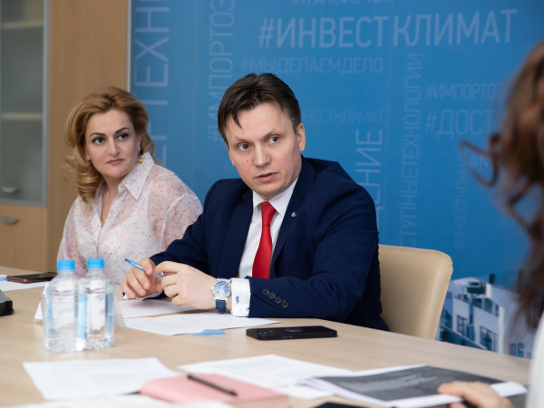 В «Деловой России» обсудили антикризисные меры поддержки бизнеса в условиях санкций и механизмы развития ВЭД