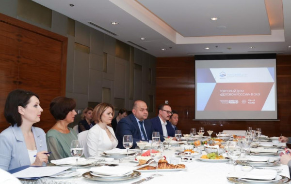 В Москве состоялся бизнес-завтрак предпринимателей «Деловой России» и Посольства ОАЭ в РФ