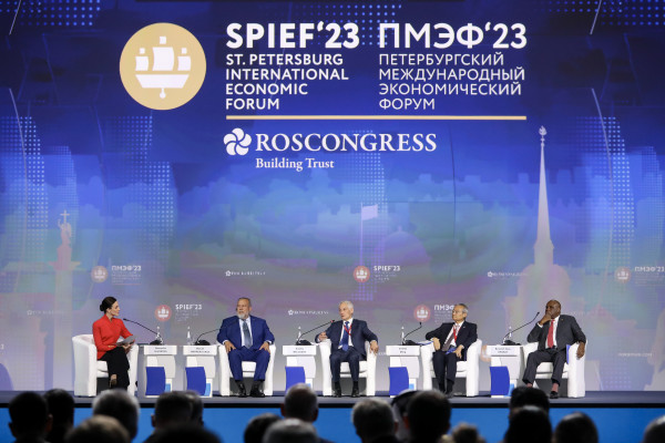 ПМЭФ-2023 обозначил вектор развития двусторонних отношений между Россией и ОАЭ