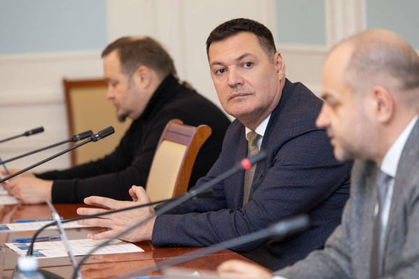 Интеграцию технологий искусственного интеллекта и электроэнергетики обсудили на заседании  подкомитета по малой генерации «Деловой России»